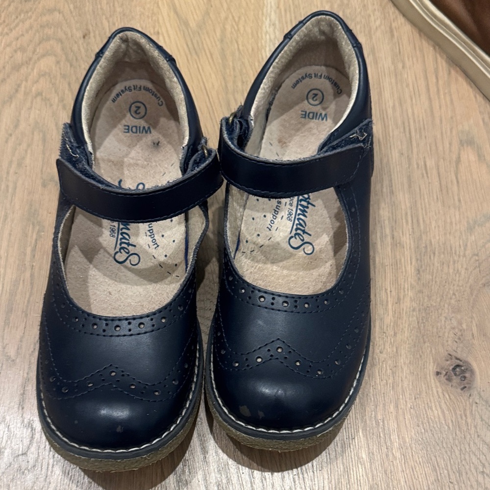 FootMates navy kids  Dress Shoes